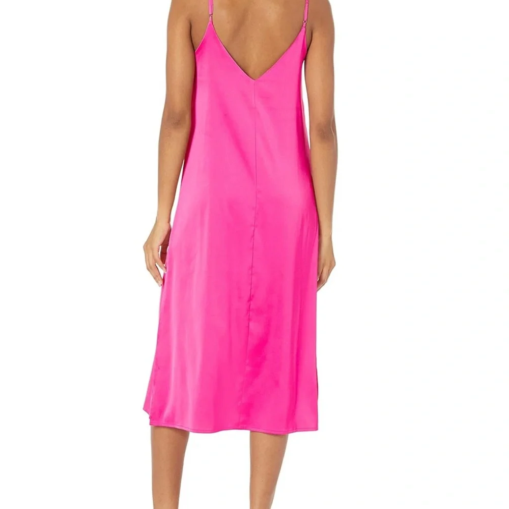 Influencer The Drop Ana Silky V-Neck Midi Slip Dress in Hot Pink Size Medium NWT - Picture 4 of 16